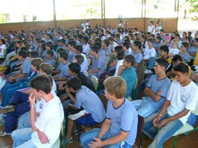 alunos712a52bcMD.jpg