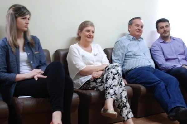 Em visita a Gaspar, Peninha exalta Kleber Wan-Dall e avalia crise nacional