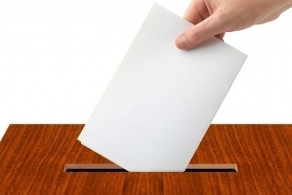 Contingenciamento inviabiliza voto eletrnico em 2016, diz TSE