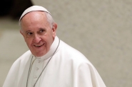 Papa alerta que dinheiro subjuga o mundo e impede a paz