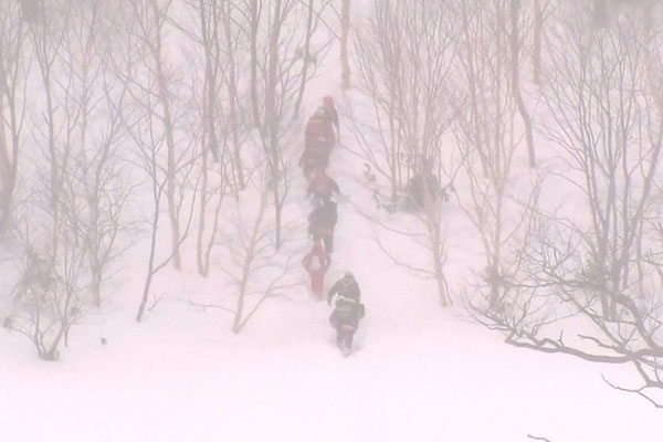 Avalanche deixa mortos e desaparecidos no Japo