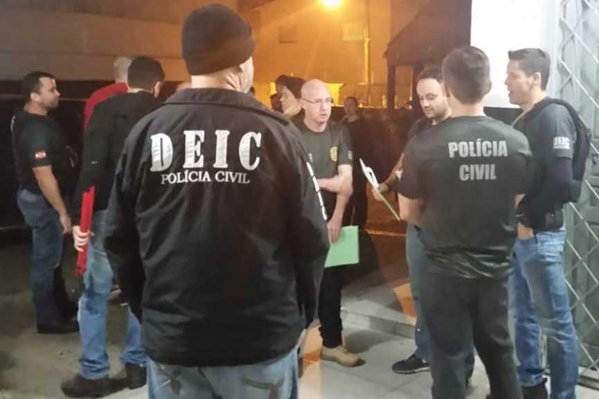 Operao da Polcia Civil prende suspeitos de roubos de cargas em seis cidades de SC