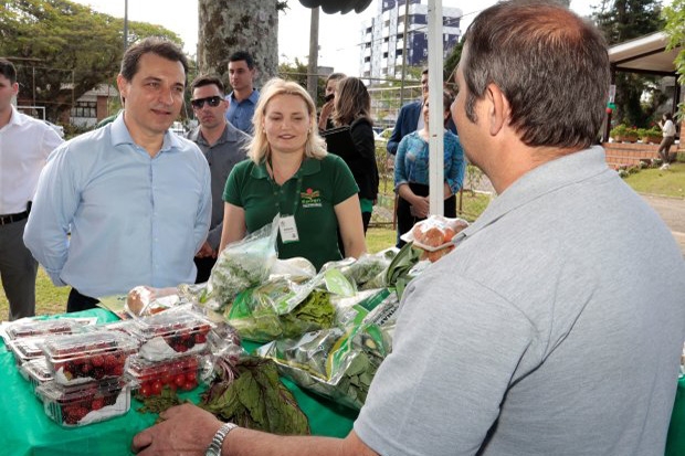 Governo do Estado lana Programa AgroConsciente de incentivo  produo rural sustentvel