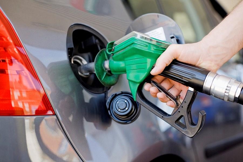 Procon de Gaspar fiscaliza postos de combustvel 