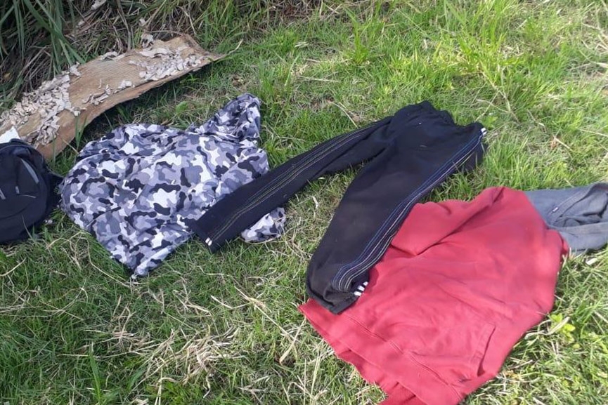 PM prende trio suspeito de roubar moto e assaltar farmcia e padaria em Gaspar