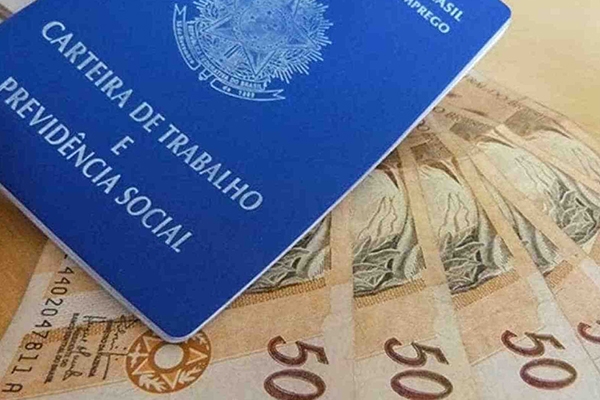 Medida Provisria permite suspenso dos salrios dos funcionrios por quatro meses
