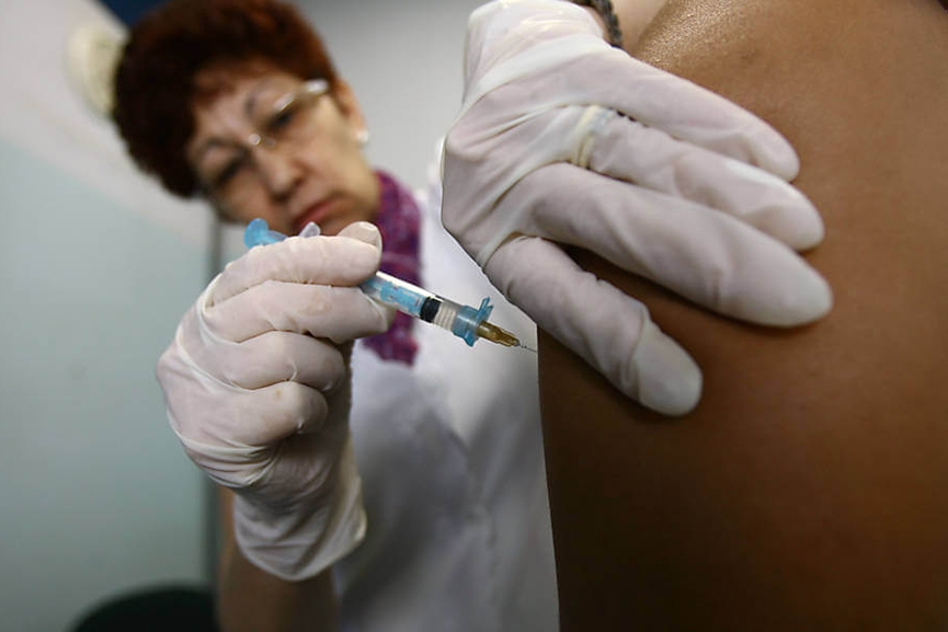 Campanha de vacinao  suspensa em Gaspar at que cidade receba novas doses