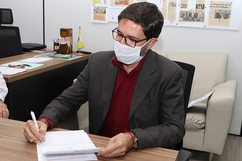 Luiz Otavio Bastiani assume cadeira no Legislativo de Gaspar