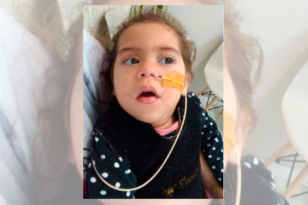 Menina com doena grave precisa de ajuda para tratamento no Paraguai
