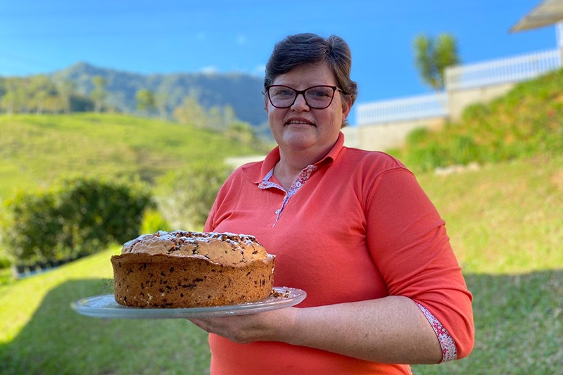 Sobremesa salgada cai no gosto de famlia do Belchior e moradora ensina receita