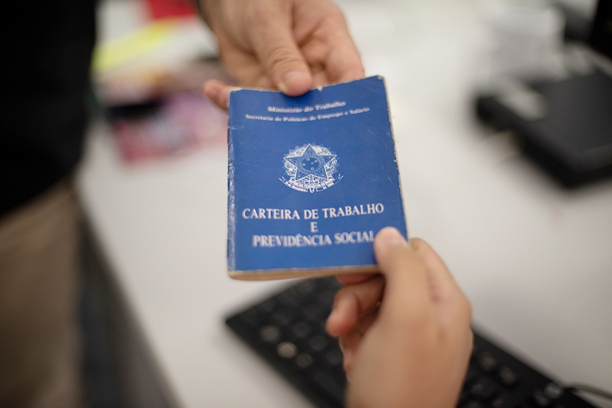 SC tem mais de 4,5 mil vagas de emprego disponveis