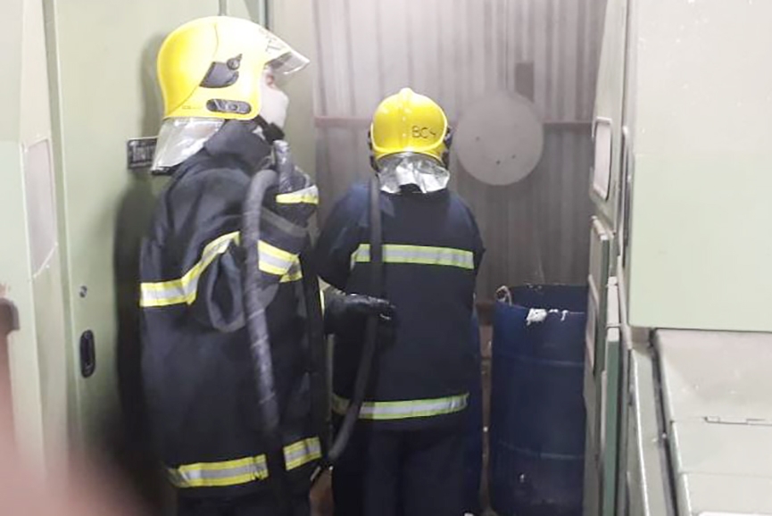 Princpio de incndio atinge empresa no bairro Figueira, em Gaspar