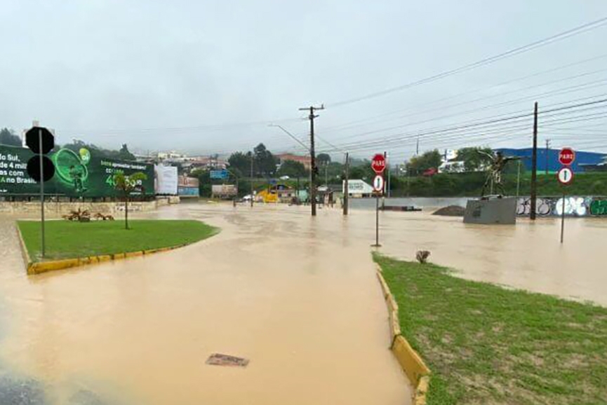 Moradores de Rio do Sul enfrentam a quinta enchente do ano