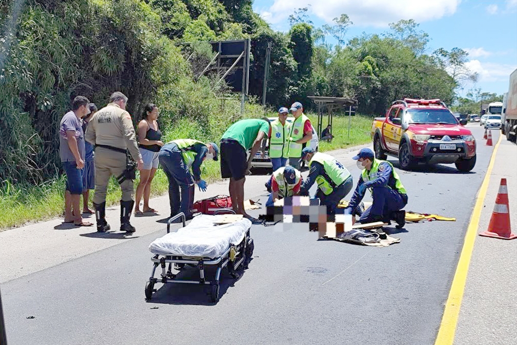 Colisão entre motos deixa dois feridos na Ivo Silveira, em Gaspar