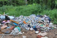 Descarte irregular de lixo aumenta em Gaspar; Samae faz mutirão de limpeza