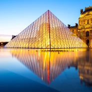 Quanto custaria comprar o Louvre completo?
