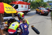 Jovem fica com ferimento grave na perna aps acidente no Arraial, em Gaspar