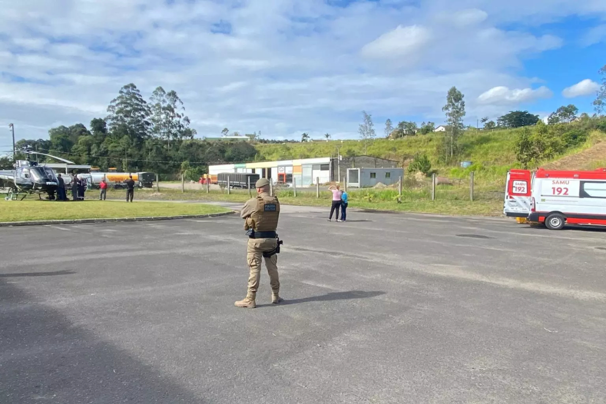 Criana atropelada em SC  resgatada e levada de helicptero ao hospital