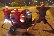 Homem  sequestrado, espancado e abandonado em obra em Florianpolis; trio  preso