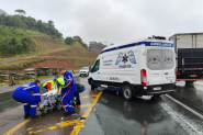 Coliso entre motos deixa homem ferido na BR-470, em Gaspar