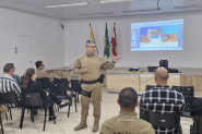 PM de Gaspar e Ilhota promove palestra sobre autismo e atuao dos policiais