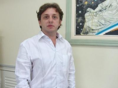 fotopg9abrecolorMD.jpg