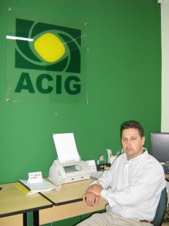 fotopg9abrecolorMD.jpg