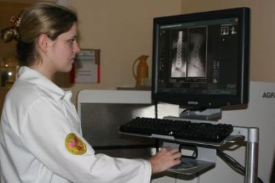 fotopg7abrecolorMD.jpg