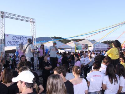 fotopag5abrecolorMD.jpg