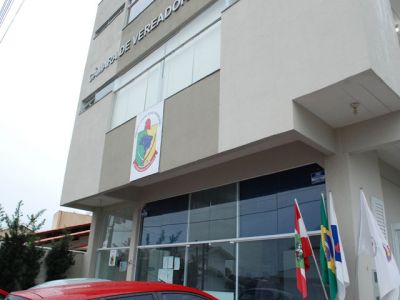 fotopg11abrecolorMD.jpg