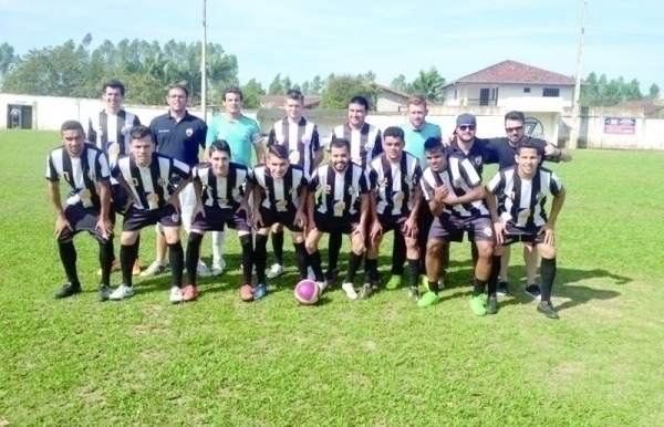 Ta�a DL Cor: jog�o entre Sete e Deportivo Brusque esquenta rodada