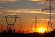 Luz pode subir at� 15% em 2016 com novas fontes de press�o