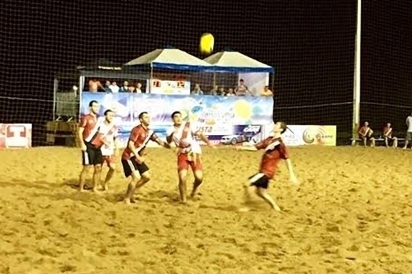 Tupi goleia e estreia com vit�ria no Beach Soccer