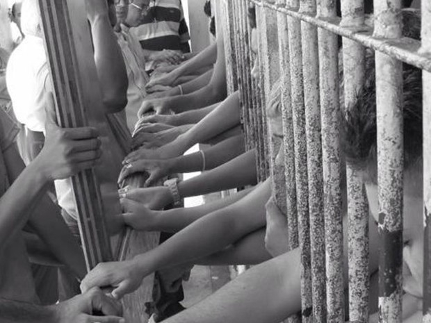 Pelo menos 1 milh�o de brasileiros passaram por pres�dios em 2014