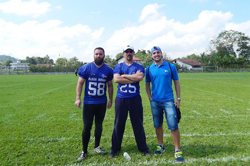 Treinador mexicano � refor�o internacional para o Gaspar Black Hawks