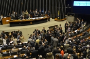 PEC do teto de gastos � promulgada no Congresso