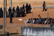 Polícia entra em Alcaçuz, faz contagem de presos e não divulga dados