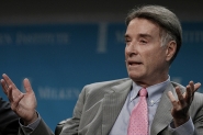 PF e MPF cumprem mandados de prisão na casa do empresário Eike Batista