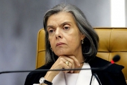 C�rmen L�cia homologa as dela��es da Odebrecht