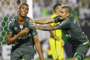 Chapecoense vence Atl�tico Nacional no jogo da gratid�o