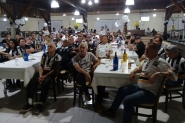 Botafoguenses se re�nem em Gaspar para torcer pelo time na Libertadores