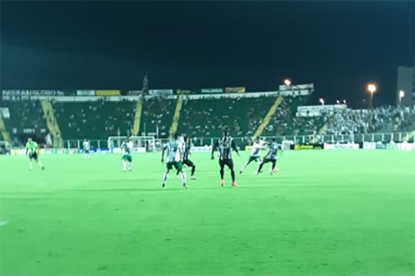 Clubes do Vale se d�o bem na rodada de meio de semana do Campeonato Catarinense