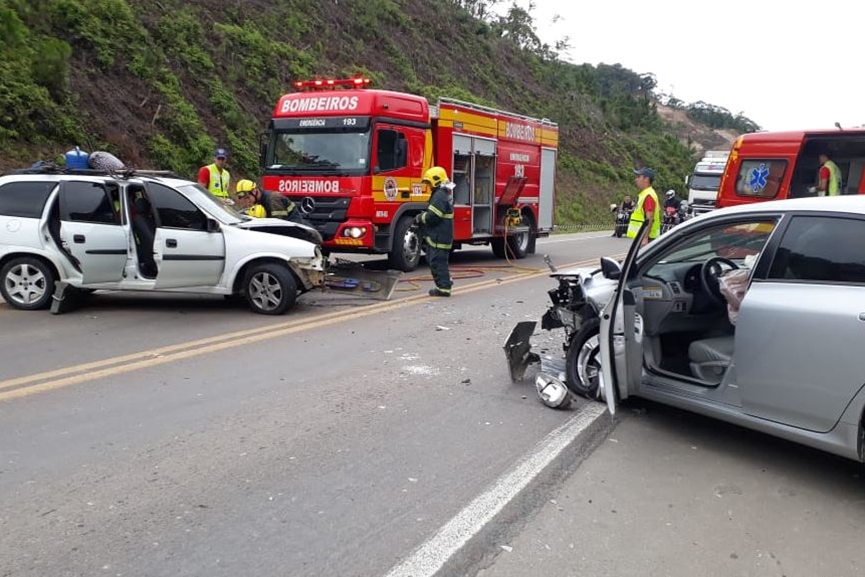 Acidente Na Br 470 Deixa Dois Feridos Em Gaspar Jornal Cruzeiro Do Vale