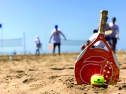 Atleta quer dar aulas de Beach Tênis em Gaspar