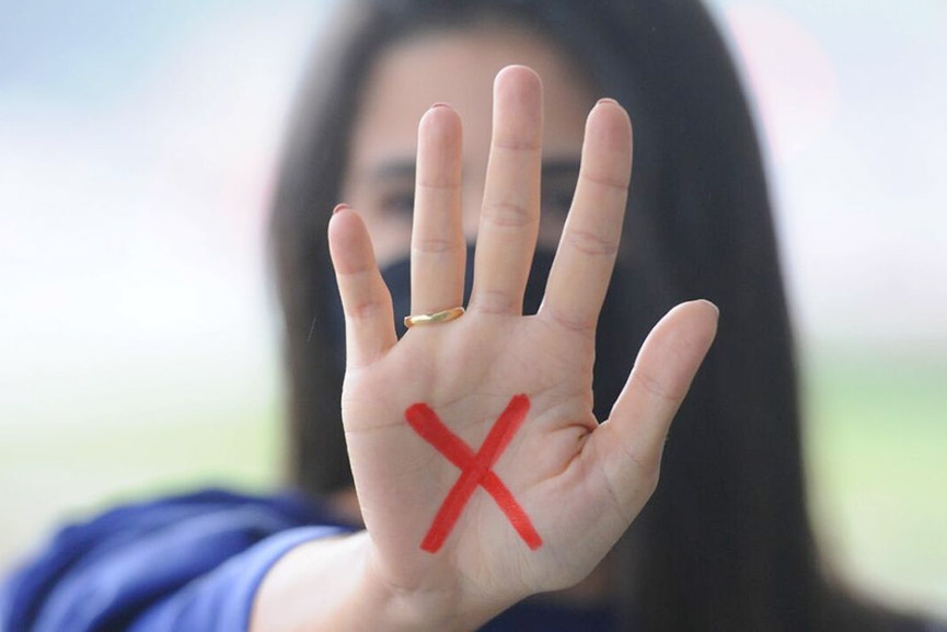 Agosto Lils tem como foco a denncia em casos de violncia contra a mulher
