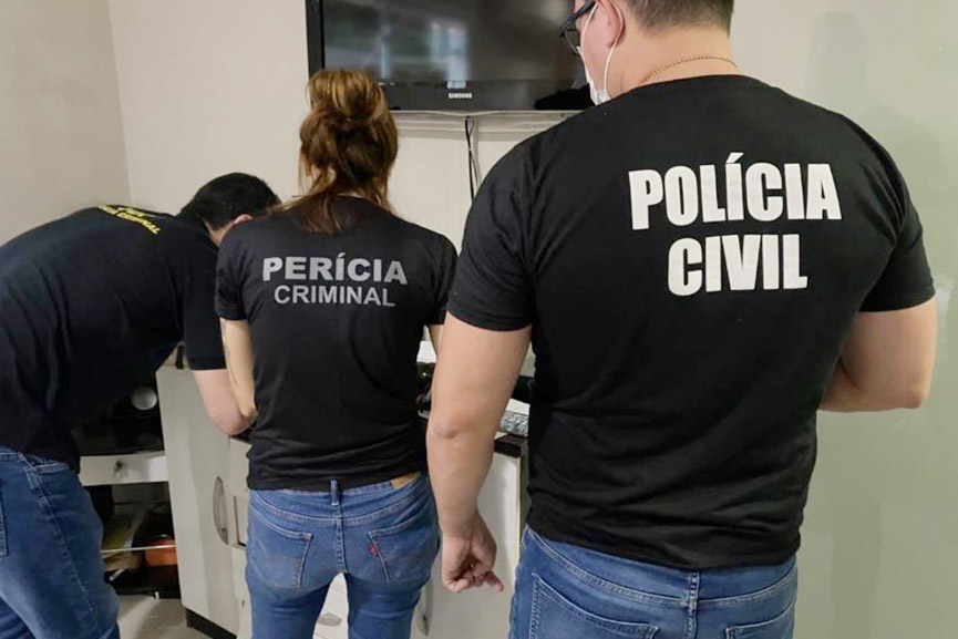 Morador de Gaspar  preso por armazenar mais de 250 vdeos de sexo envolvendo crianas e adolescentes