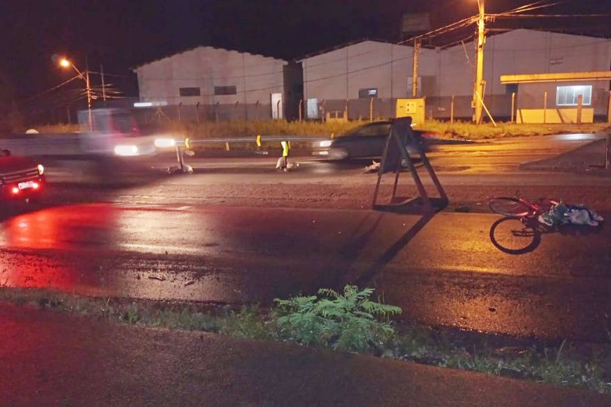 Mulher  atropelada por caminho e fica gravemente ferida na BR-470, em Indaial