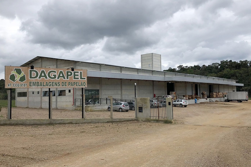 Dagapel comemora novo endereo em Gaspar