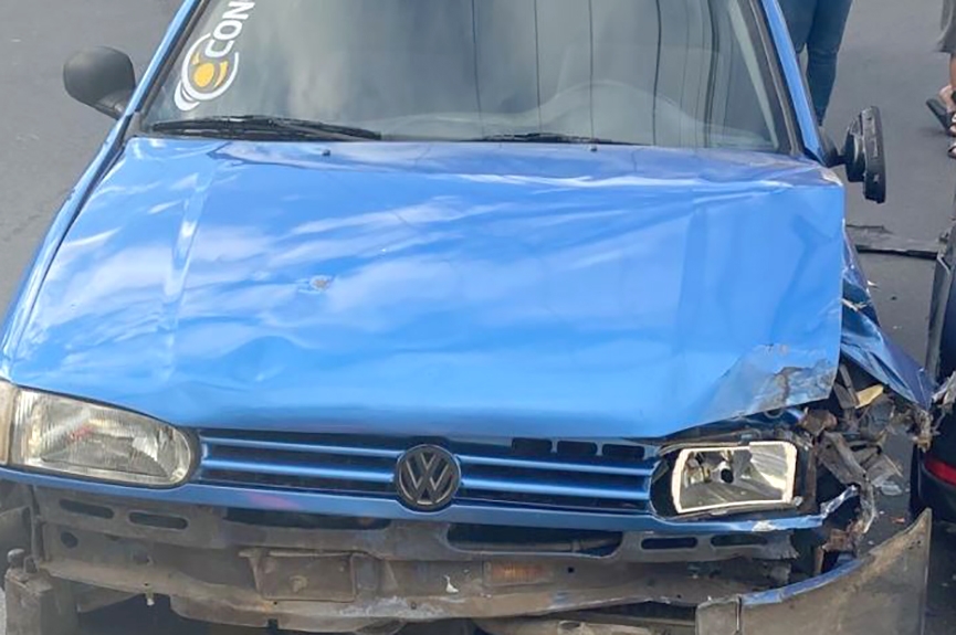 Menina de 15 anos  apreendida com carro roubado na Margem Esquerda, em Gaspar