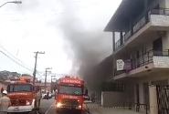 Malharia pega fogo na Margem Esquerda, em Gaspar